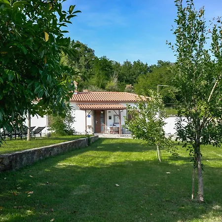 Istrian House In The Heart Of Tupljak - Smilovic Potpićan Extérieur photo
